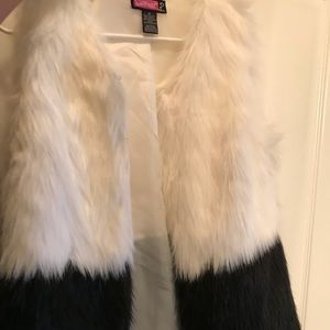 Two tone faux fur vest